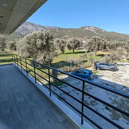 Villa Maximos *